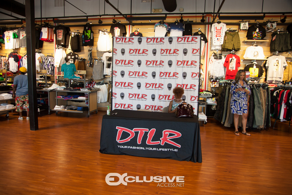 Lyfe Jennings at DTLR (1 of 157)