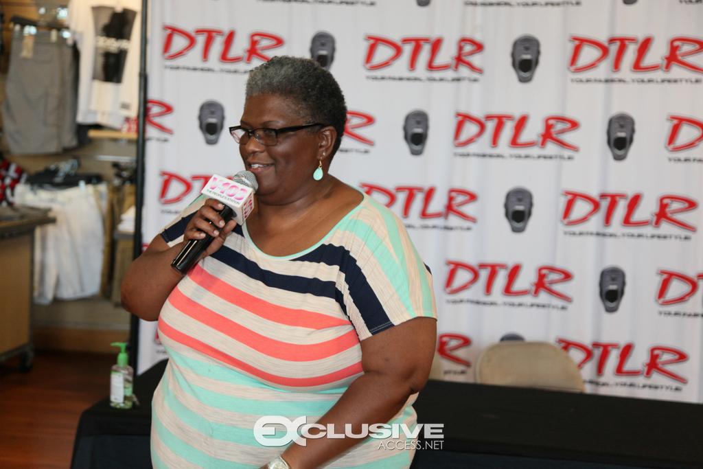 Lyfe Jennings at DTLR (10 of 157)