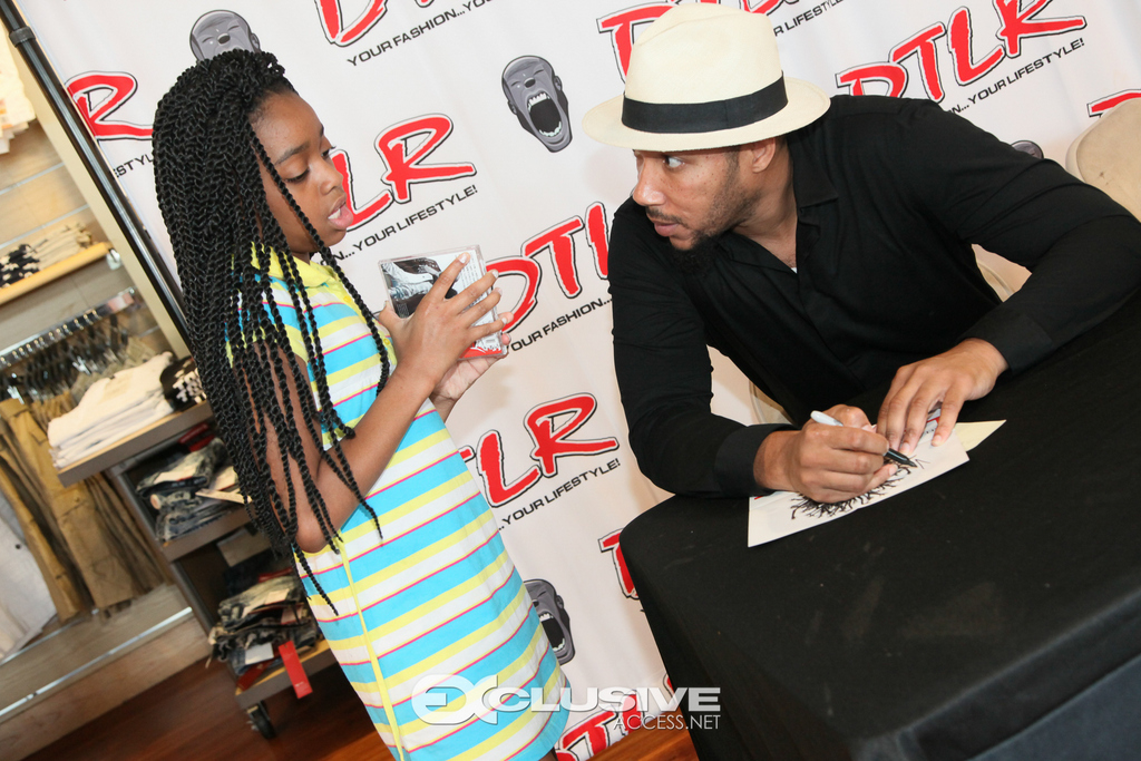 Lyfe Jennings at DTLR (65 of 157)