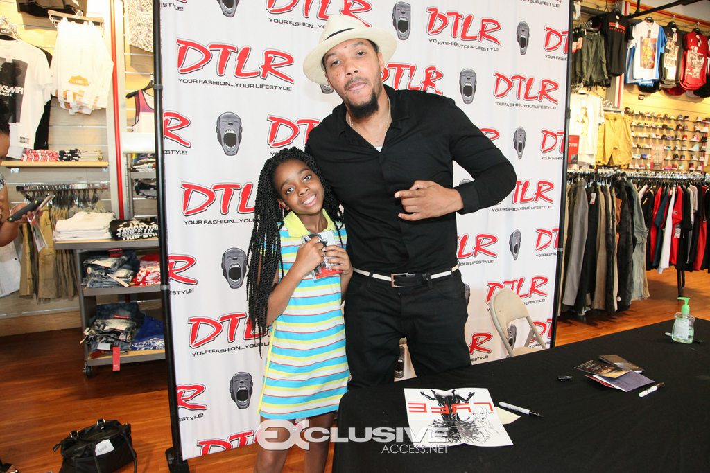 Lyfe Jennings at DTLR (66 of 157)