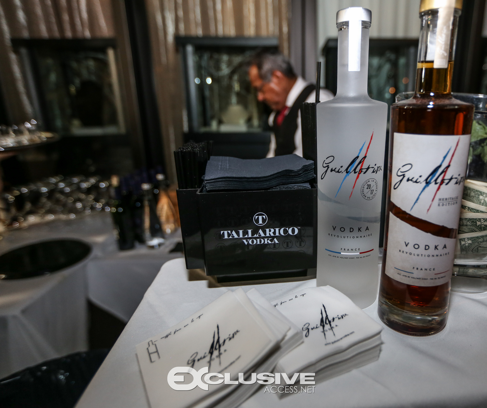 Giuseppe Franco Salons Christmas Party photos by Thaddaeus McAdams - ExclusiveAccess