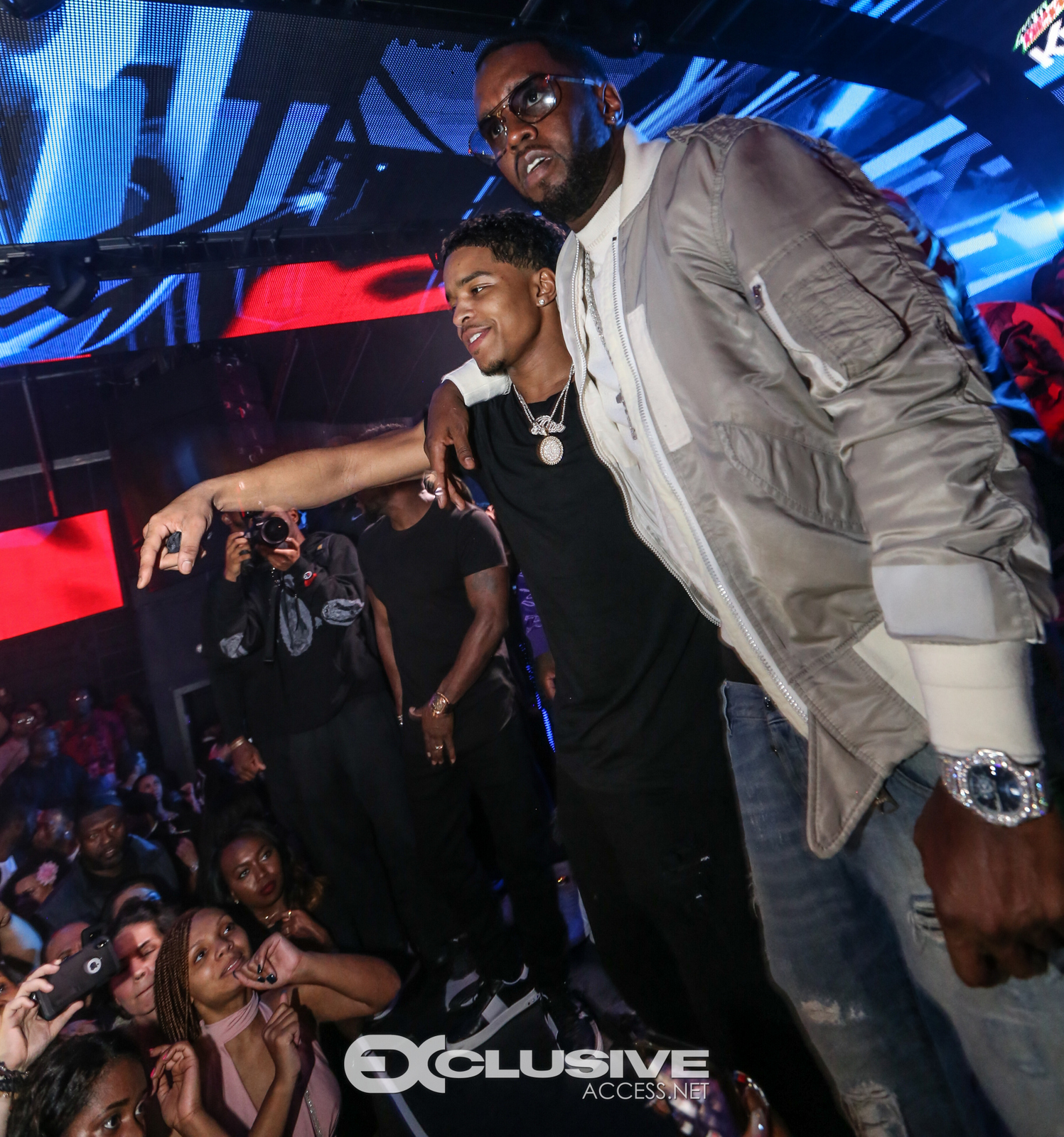 DIddy & Kevin Hart close out NBA All Star Weekend photos by Thaddaeus McAdams @KeepitExclusive on Instagram (42 of 69)