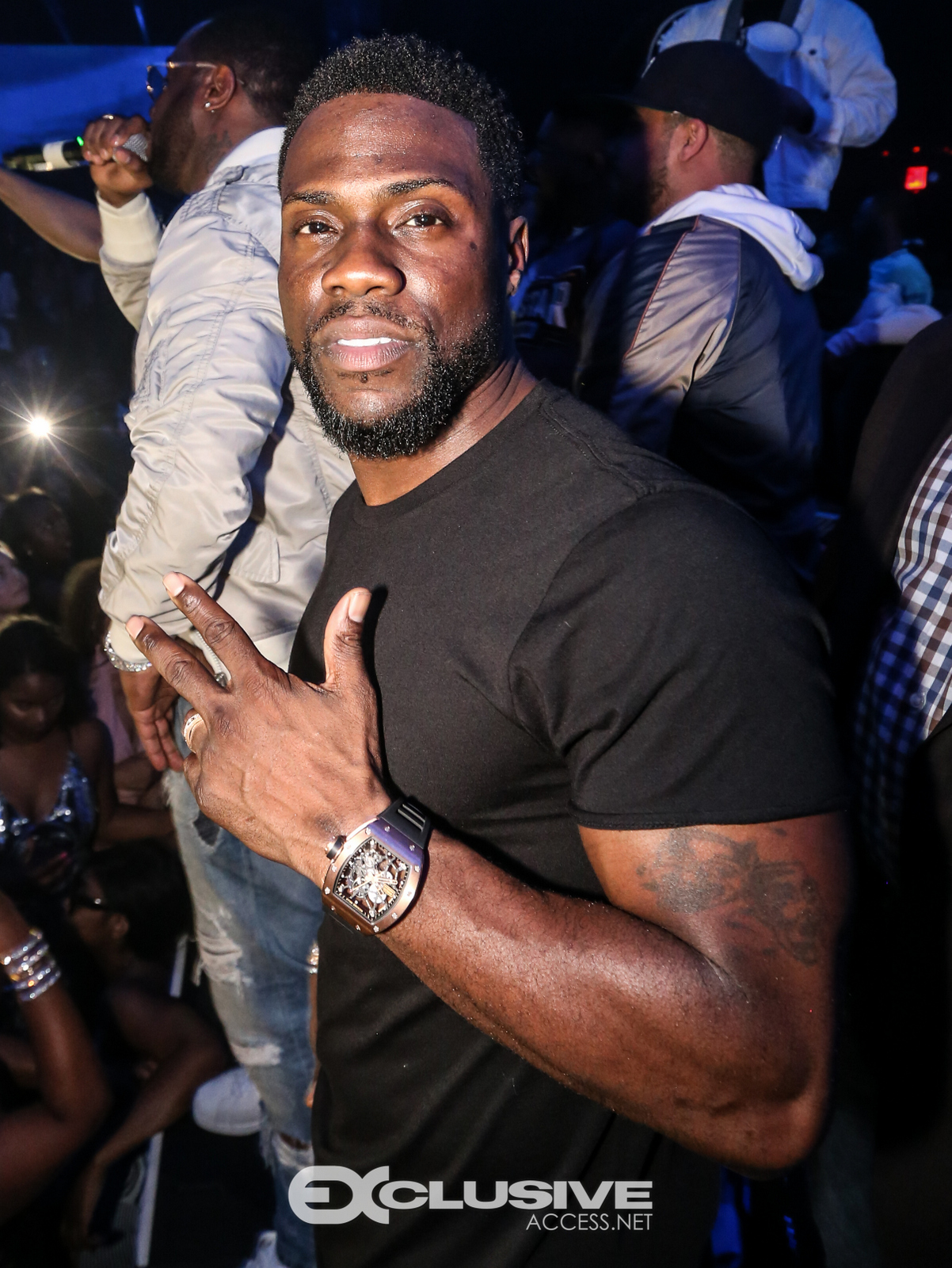 DIddy & Kevin Hart close out NBA All Star Weekend photos by Thaddaeus McAdams @KeepitExclusive on Instagram (45 of 69)