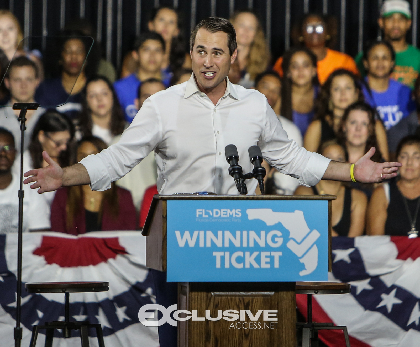 The Winning Ticket Rally hosted by President Barack Obama photos by Thaddaeus McAdams - ExclusiveAccess