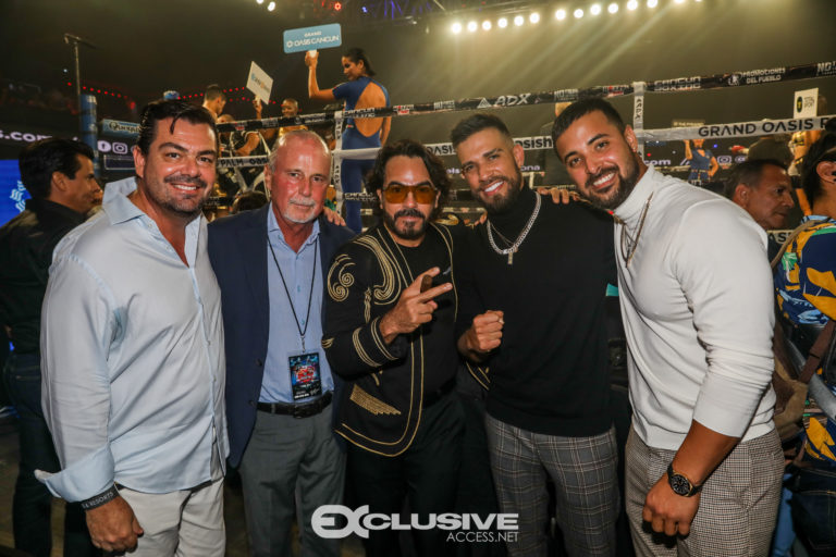 Ringtside photos by Thaddaeus McAdams - ExclusiveAccess