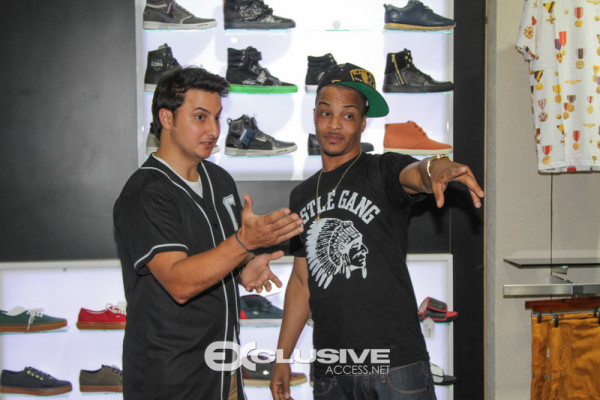 T.I Hits up Cool Js while in Miami (29 of 101)