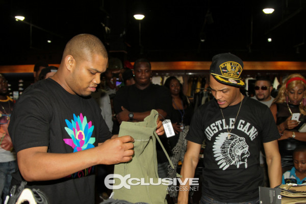 T.I Hits up Cool Js while in Miami (42 of 101)