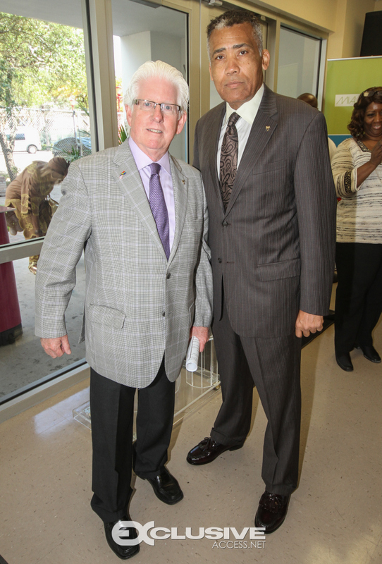 The Lyric Thearther Ribbon Cutting  (126 of 140)