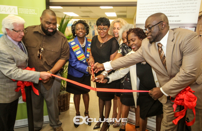 Lyric Theater Ribbon cutting by Thaddaeus McAdams