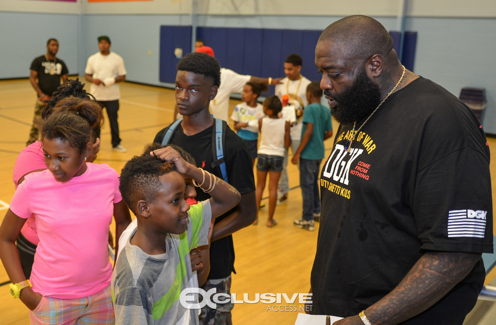 Rick Ross Visits the boys and girls club exlusiveaccess