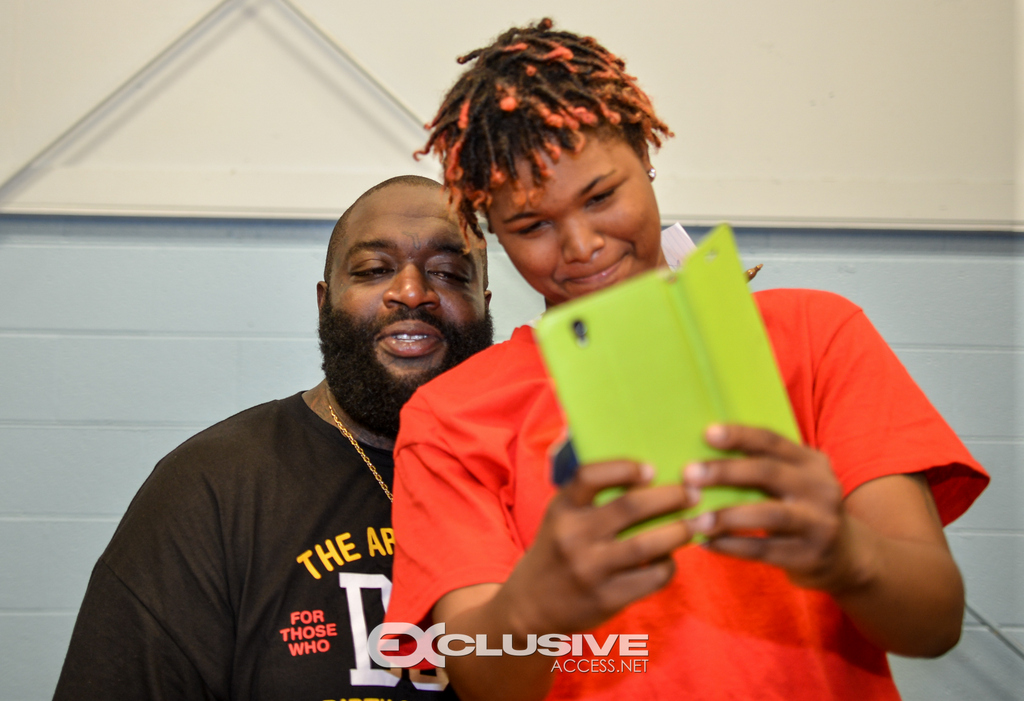 Rick Ross Visits the boys and girls club exlusiveaccess