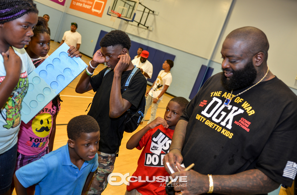 Rick Ross Visits the boys and girls club exlusiveaccess