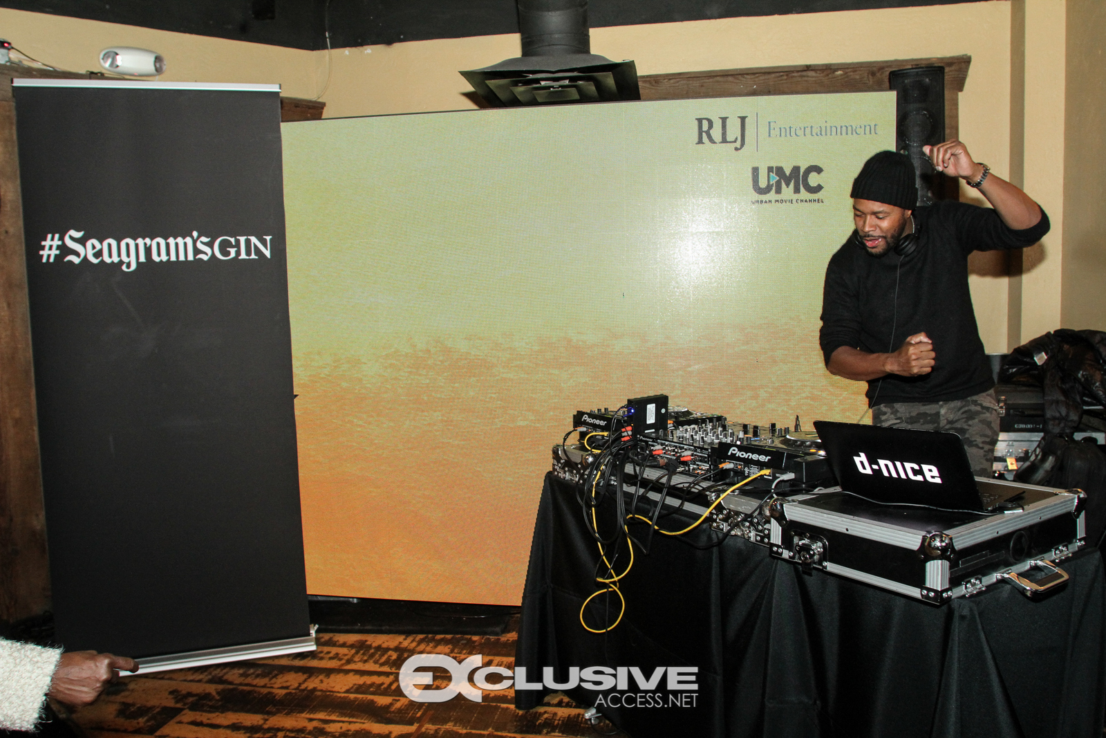 Seagrams Gin Presents DJ D-Nice2 (63 of 64)