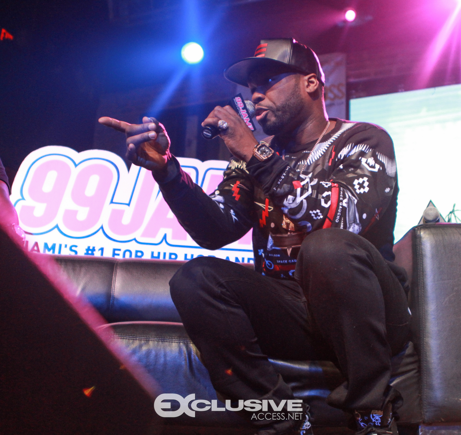 EAN 99 Jamz presents 50 Cent Uncensored  (133 of 146)