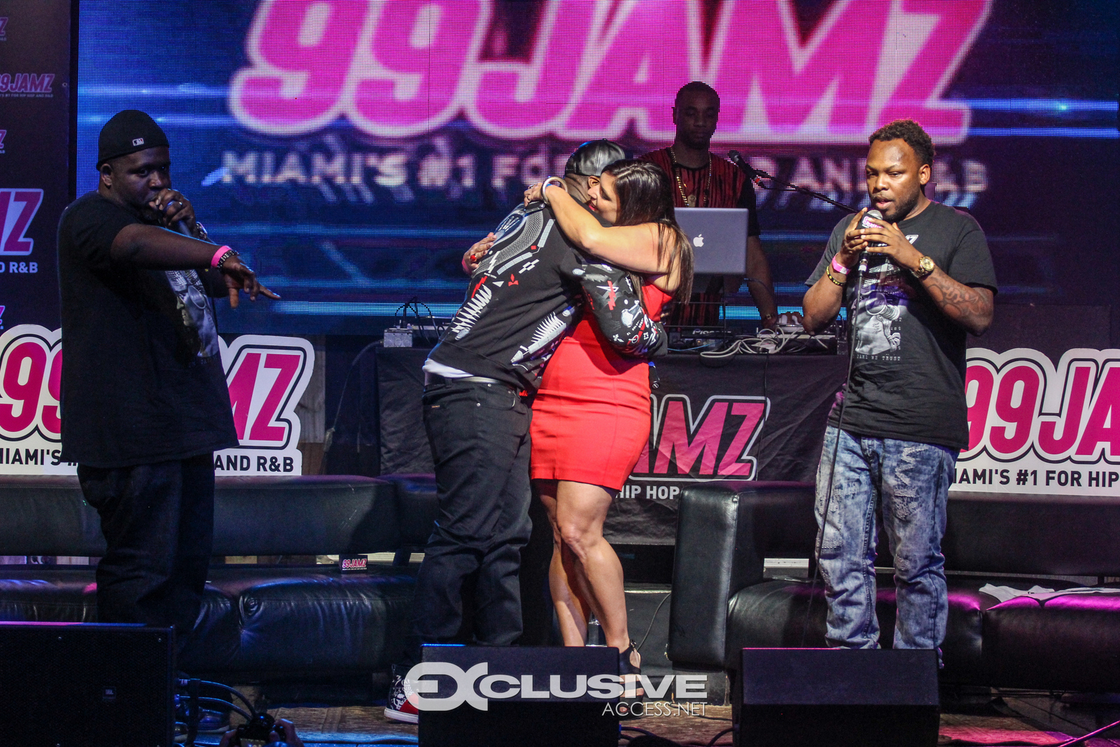 EAN 99 Jamz presents 50 Cent Uncensored  (65 of 146)