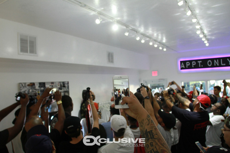 2 Chainz's CEO, 000,000 Appt Only instore, photos by Thaddaeus McAdams