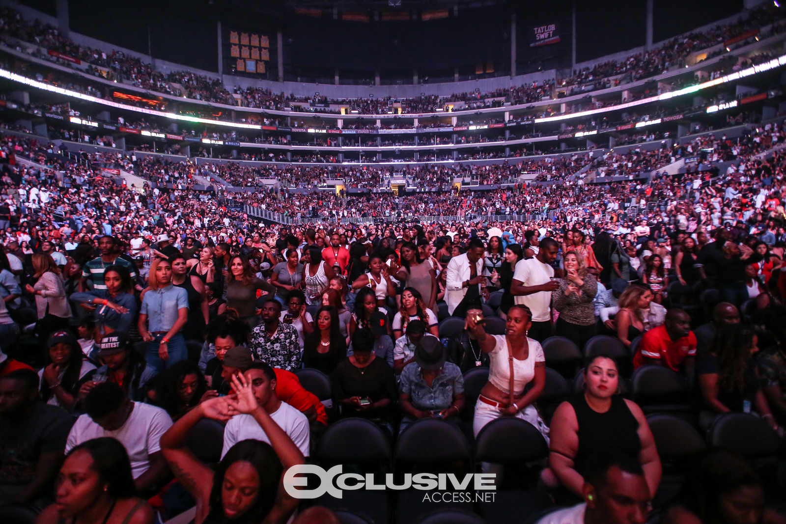 Usher live at The BET Experince by Thaddaeus McAdams