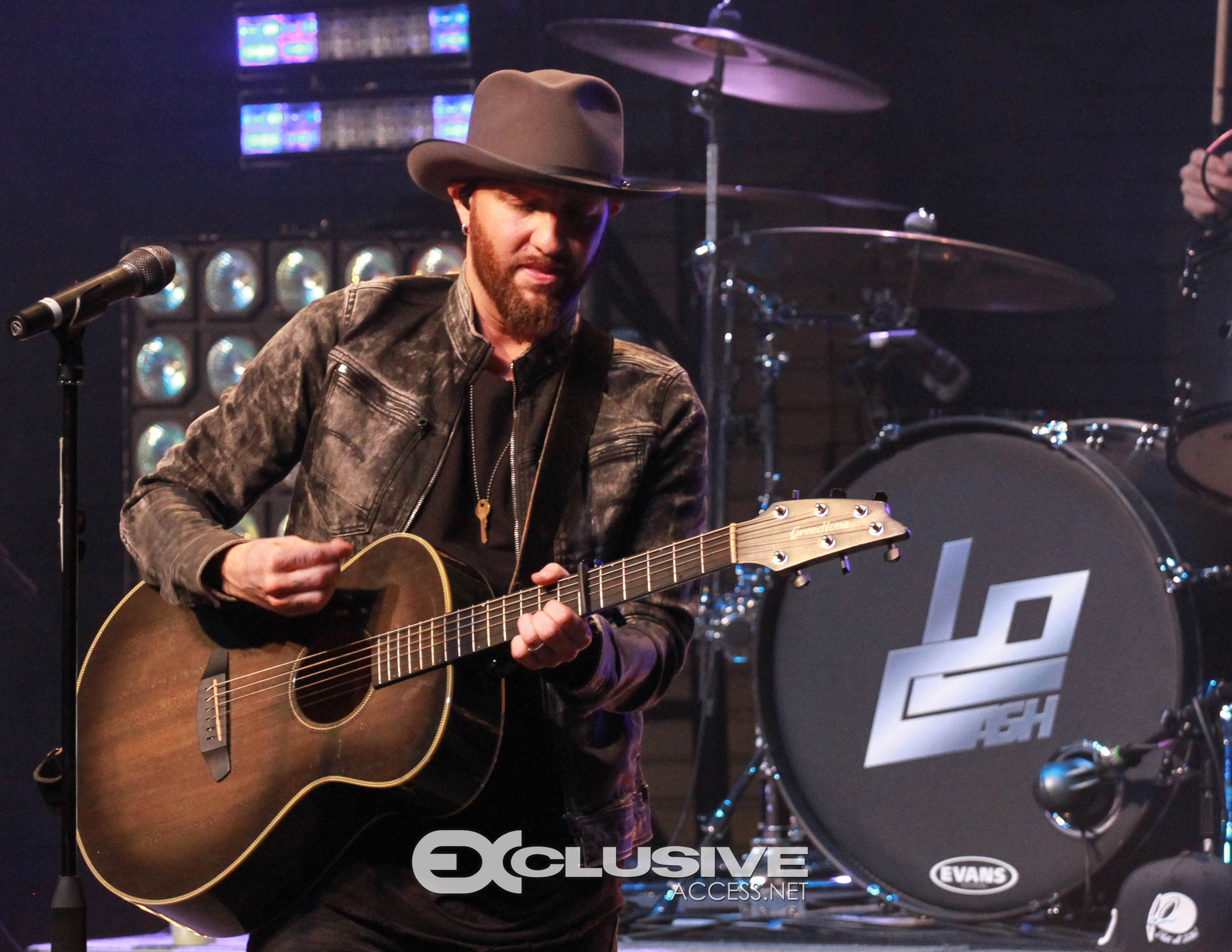 LOCASH live from the house of blues New Orleans photos by Thaddaeus McAdams