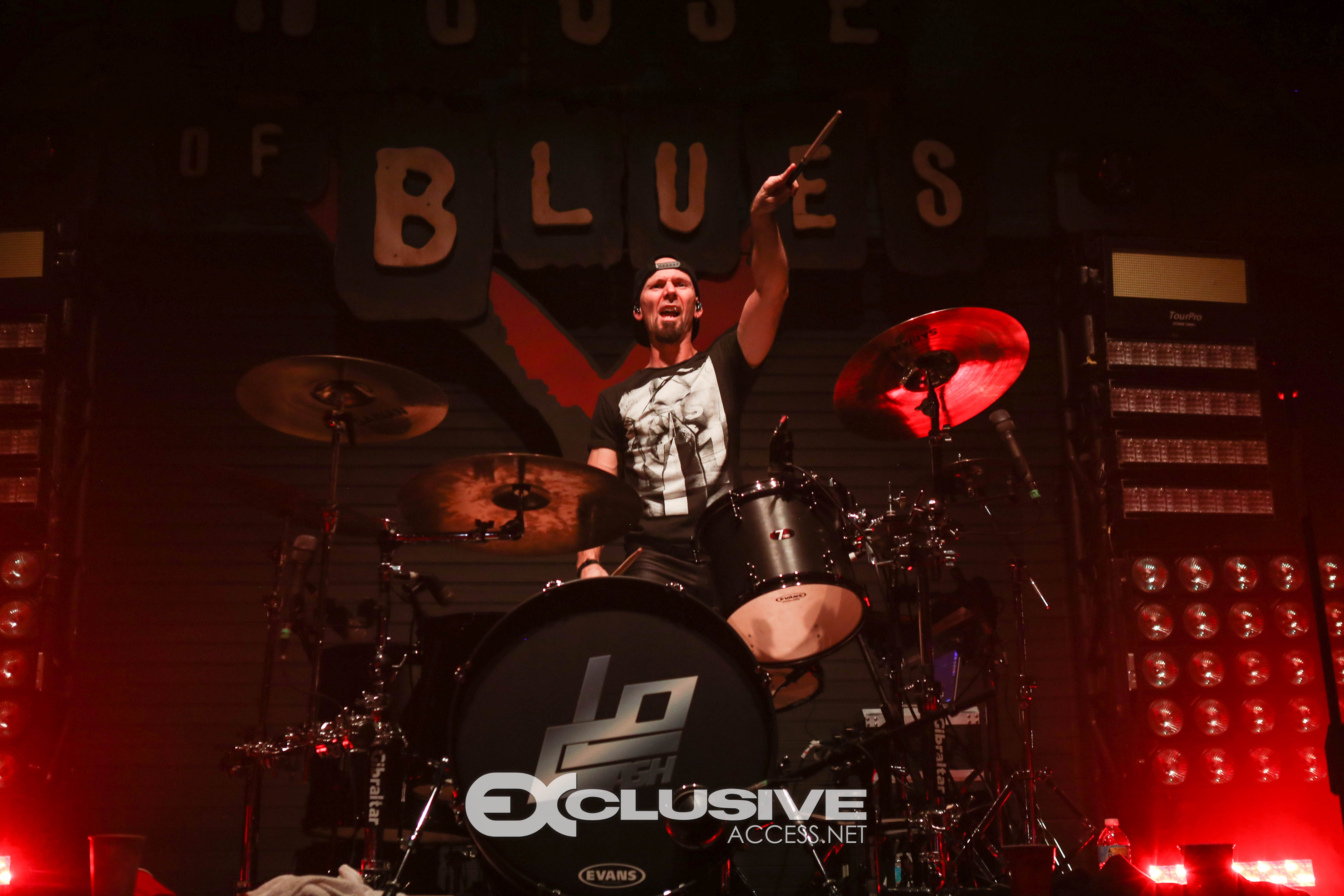 LOCASH live from the house of blues New Orleans photos by Thaddaeus McAdams