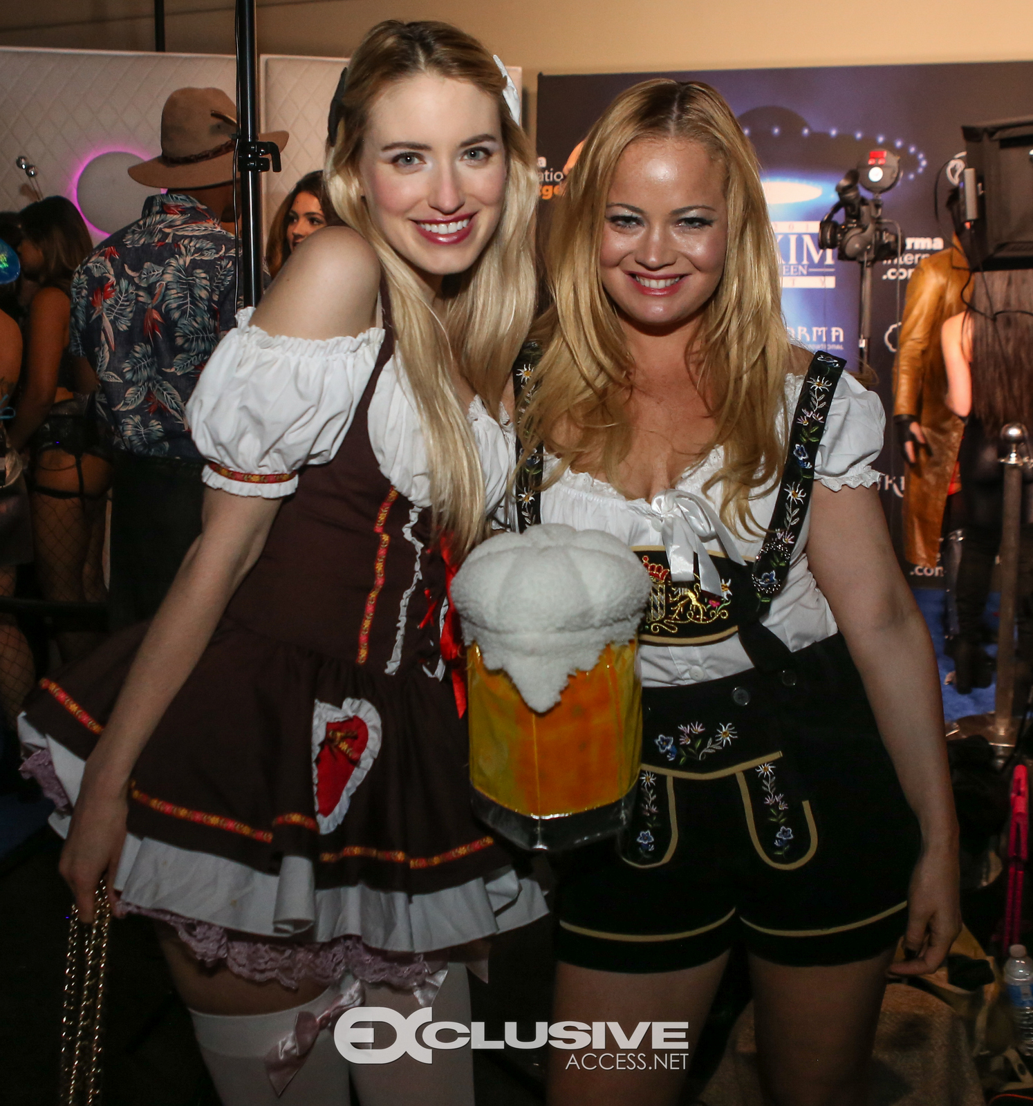 the 2017 Maxim Halloween party photos by Thaddaeus McAdams (104 of 217)