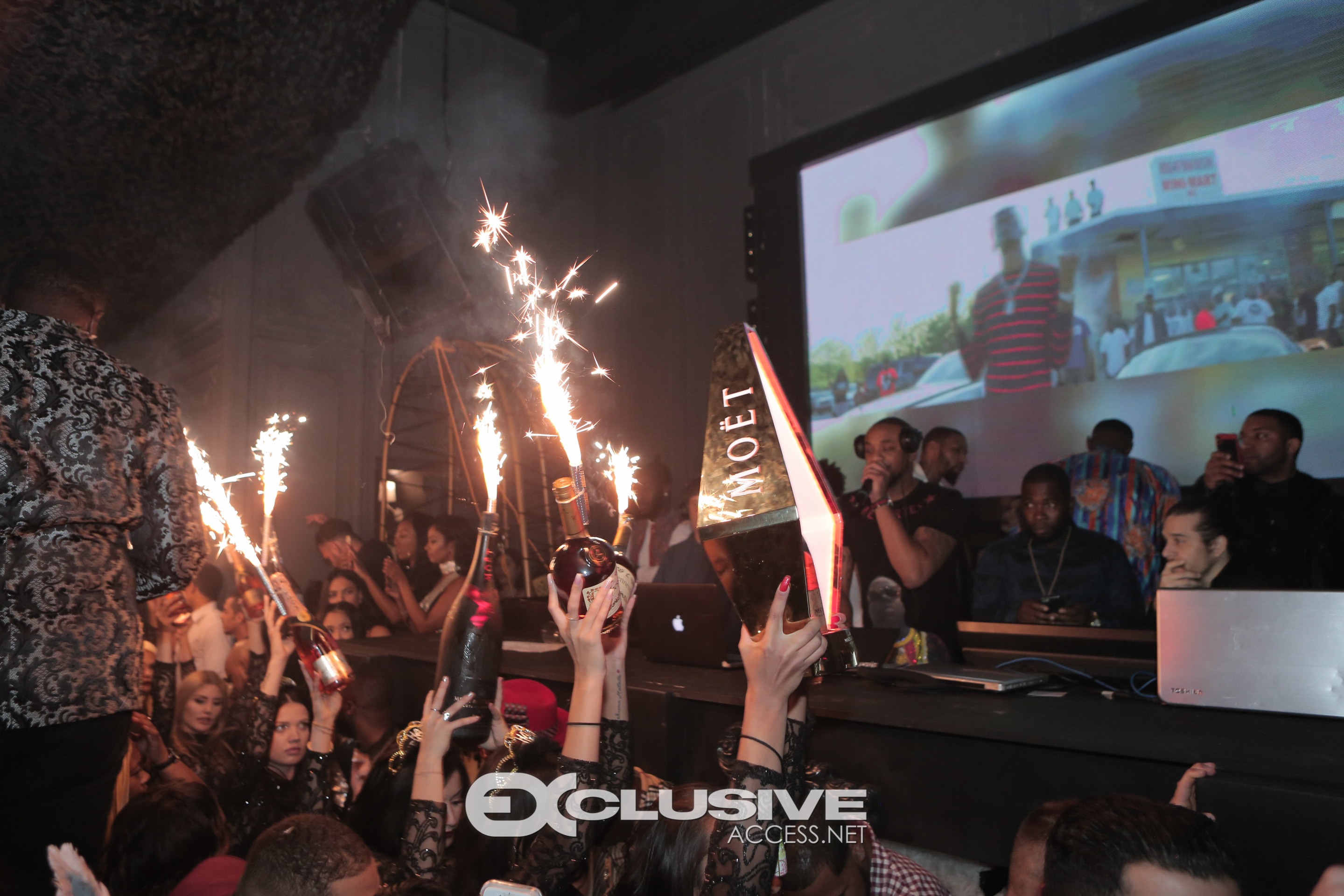 New Years Eve powered by Moet photos by Jay Wiggs - ExclusiveAccess