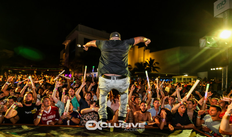DJ Irie kicks off Spring Break at Mandala Beach club in Cancun photos by Thaddaeus McAdams - ExclusiveAccess.Net @KeepitExclusive on IG (38 of 110)