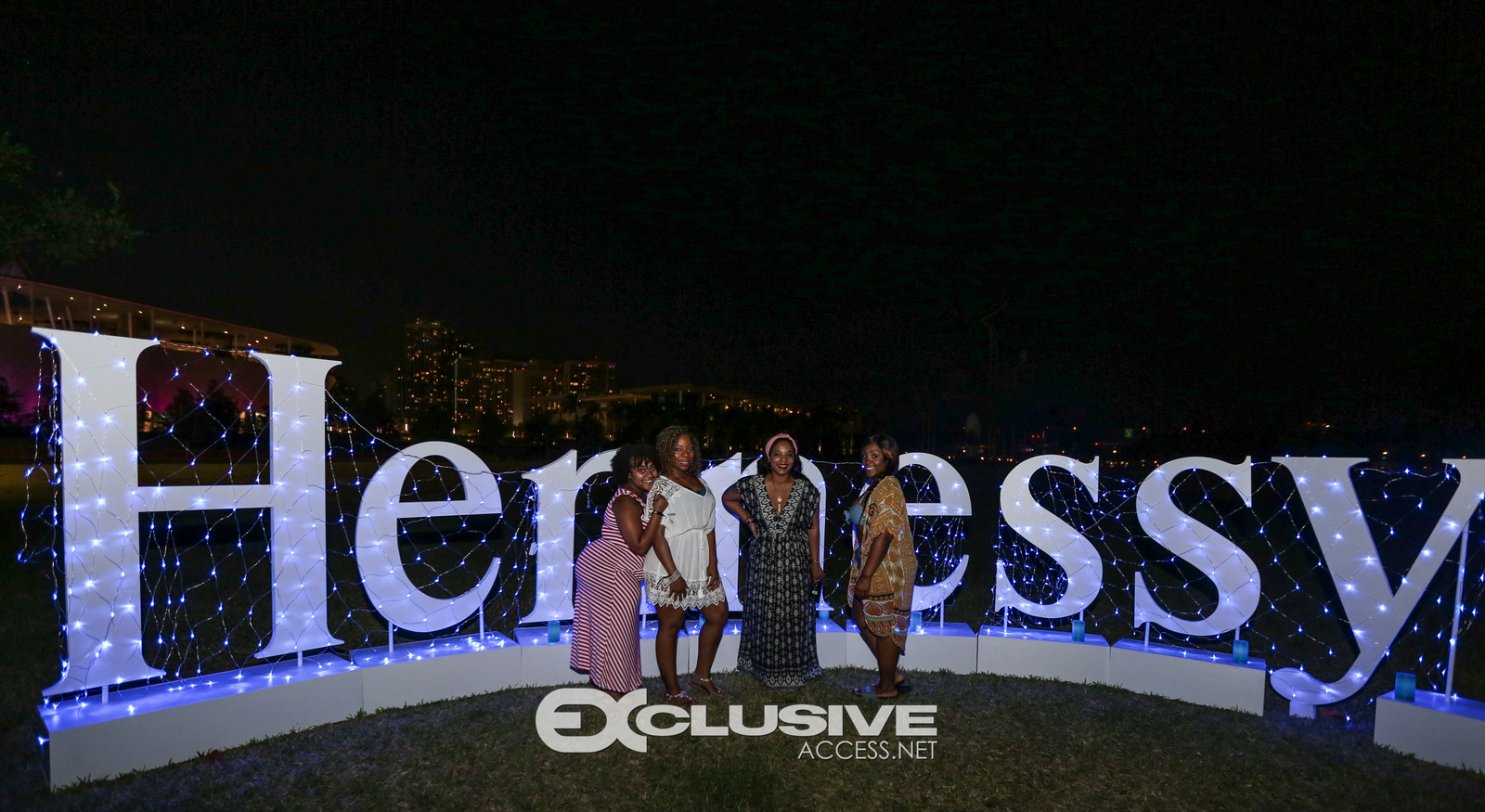 Hennessy Black Presents The Full Moon Party Photos by Thaddaeus McAdams @KeepitExclusive (14 of 98)