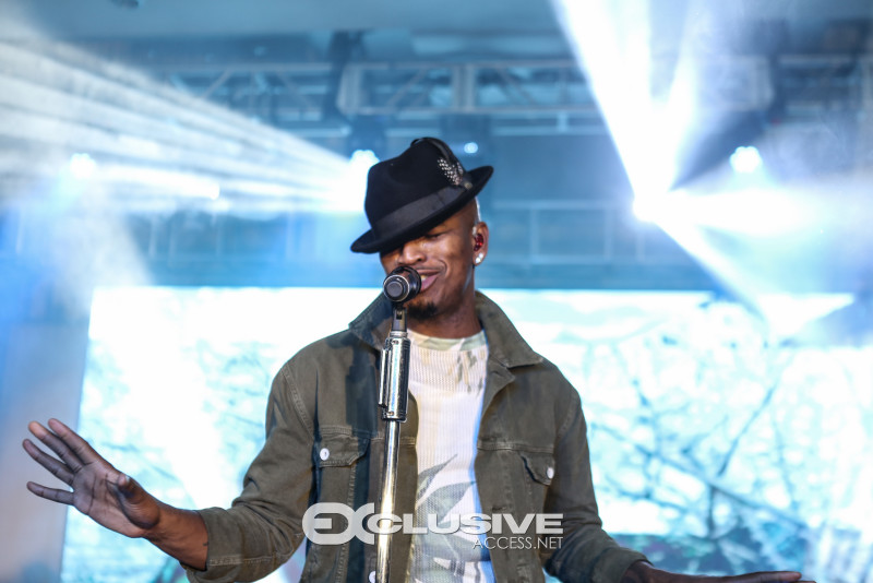 NeYo Live from Elvis Duran show photos by Thaddaeus McAdamas @KeepitExclusive (34 of 62)