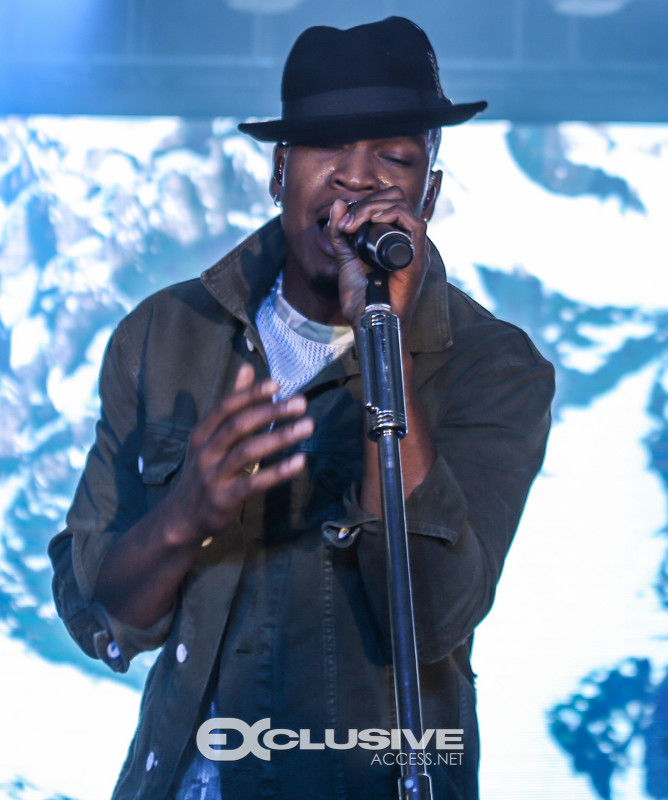 NeYo Live from Elvis Duran show photos by Thaddaeus McAdamas @KeepitExclusive (35 of 62)