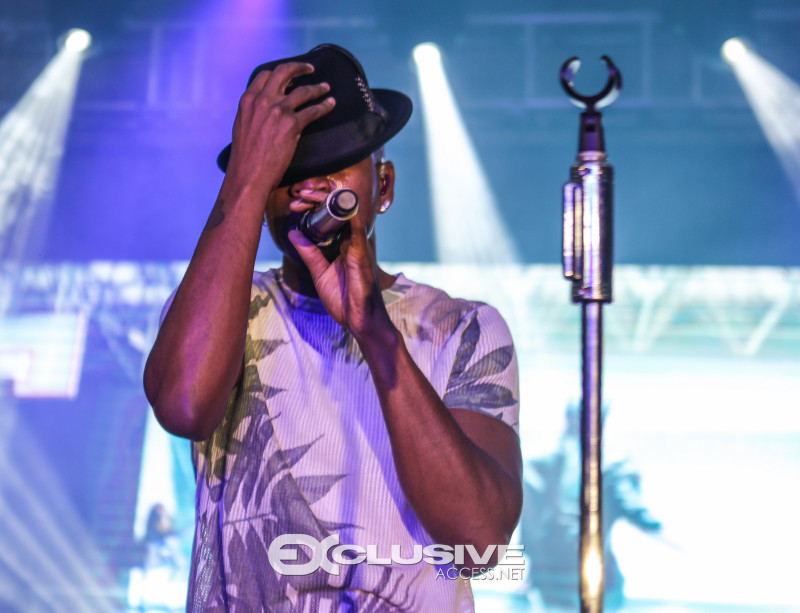 NeYo Live from Elvis Duran show photos by Thaddaeus McAdamas @KeepitExclusive (37 of 62)