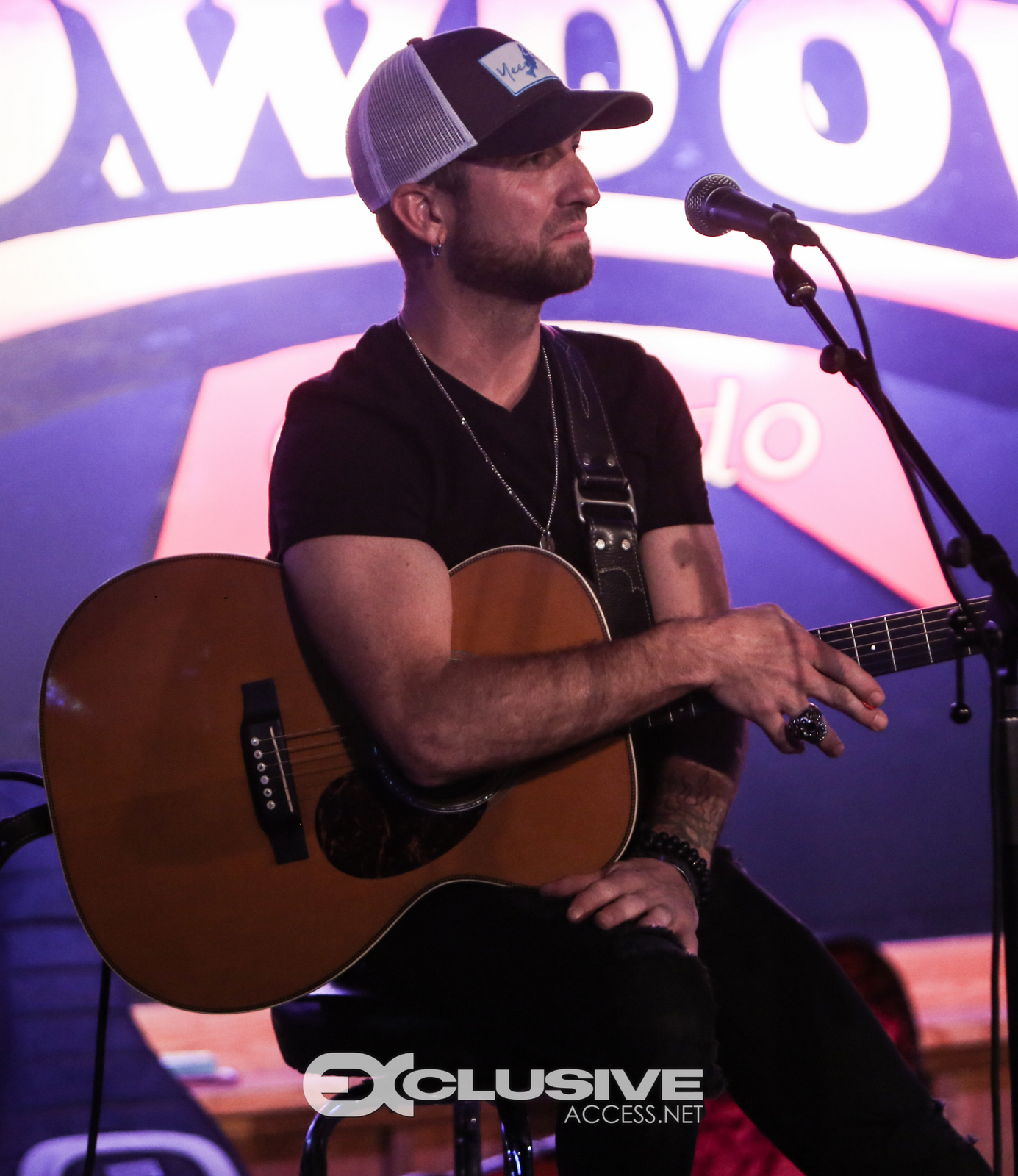 k 92.3 presents Granger Smith photos by Thaddaeus McAdams - www.ExclusiveAccess