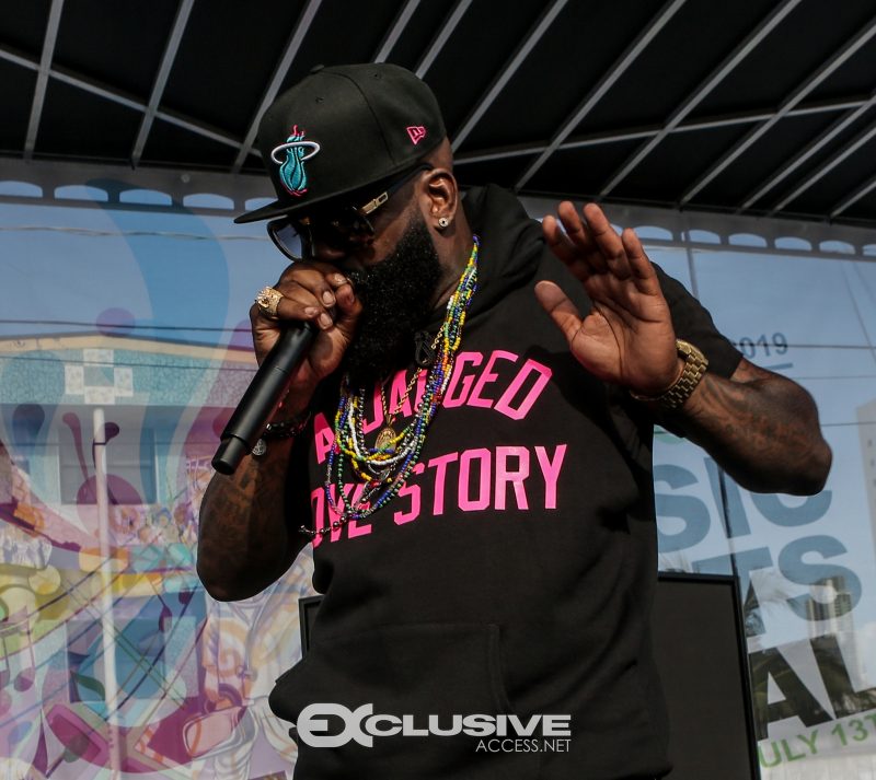 Headliner Marketing Group Presents The Overtown Music and Arts Festival photos by ExclusiveAccess.Net (91 of 177)