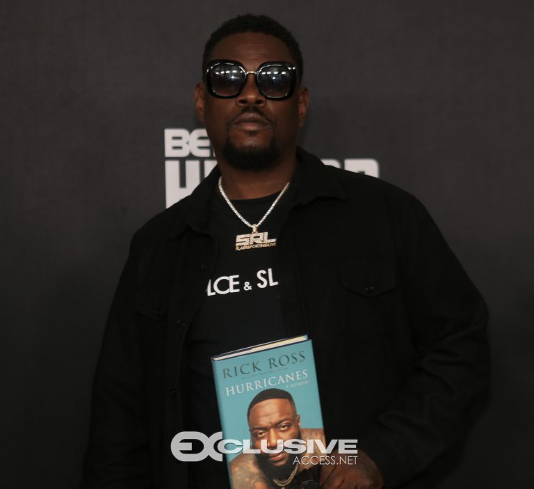 2019 BET Hip Hop Awards Green Carpet photos by Thaddaeus McAdams - ExclusiveAccess