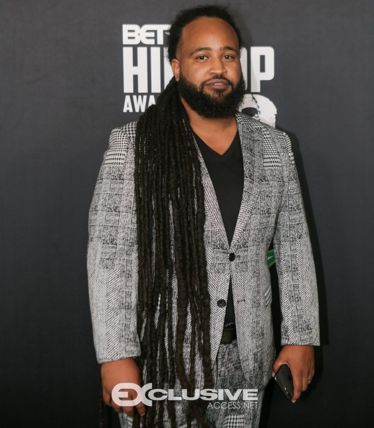 2019 BET Hip Hop Awards Green Carpet photos by Thaddaeus McAdams - ExclusiveAccess