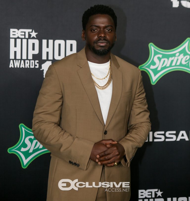 2019 BET Hip Hop Awards Green Carpet photos by Thaddaeus McAdams - ExclusiveAccess