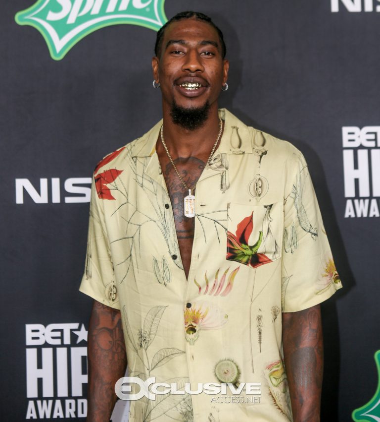 2019 BET Hip Hop Awards Green Carpet photos by Thaddaeus McAdams - ExclusiveAccess