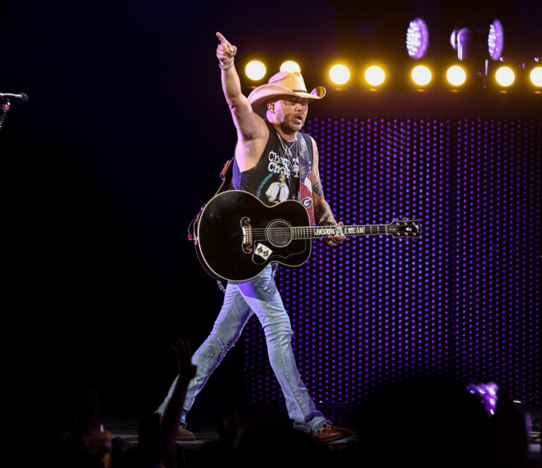 Jason Aldean's Highway Desperado Tour