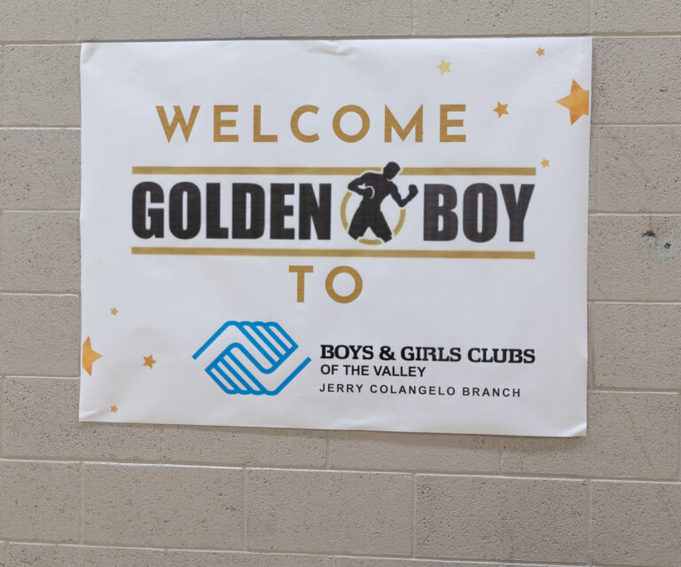 GOLDEN BOY  fighters visit The  BOYS AND GIRLS CLUB of Phoenix,