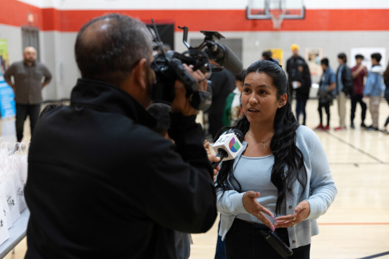 GOLDEN BOY  fighters visit The  BOYS AND GIRLS CLUB of Phoenix,