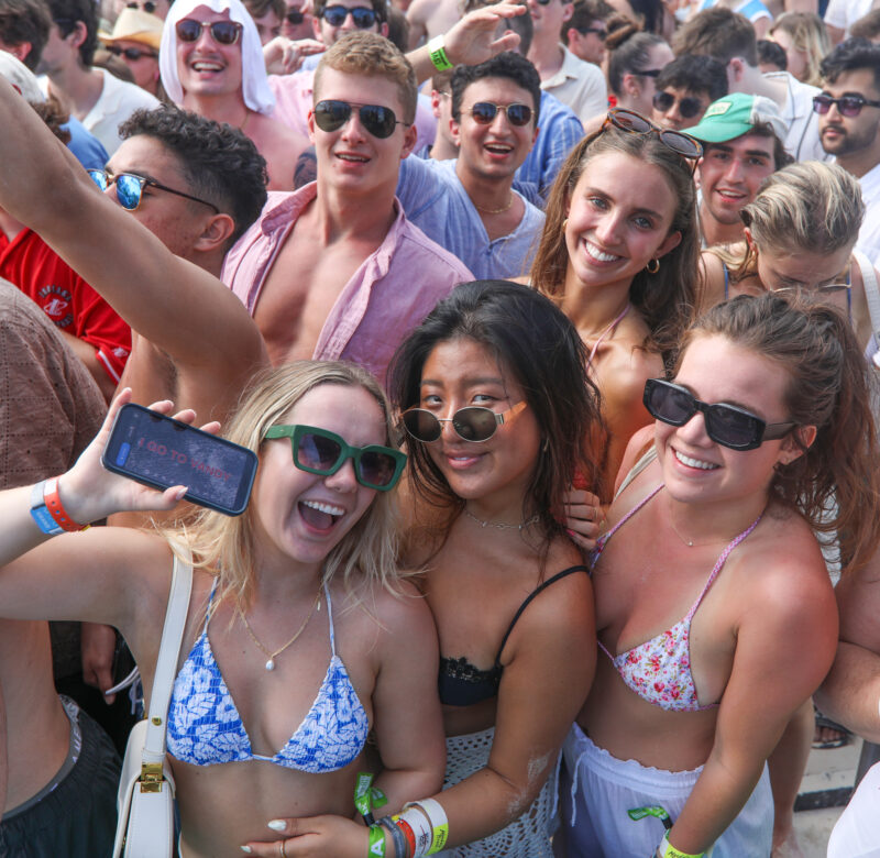 Two Friends live from Spring Break at Mandala Beach by Student City. (photos by Thaddaeus McAdams _ Exclusive-110