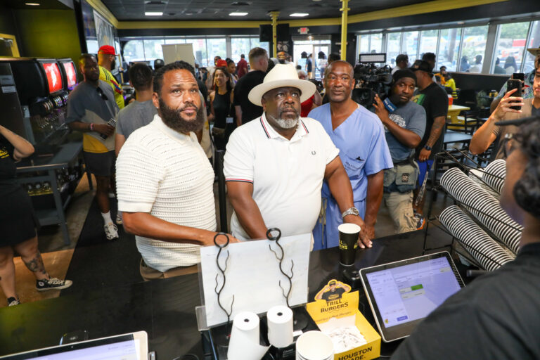 Anthony Anderson & Cedric The Entertainer Present AC Barbeque (Photos by Thaddaeus McAdams _ ExclusiveAccess