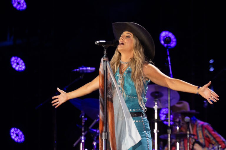 CMA Fest Night 3