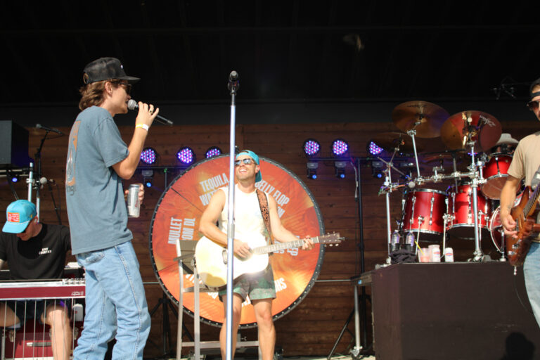 Dustin Lynch and Friends Live from Shady Gators ( Photos by Cayla Henson _ ExclusiveAccess