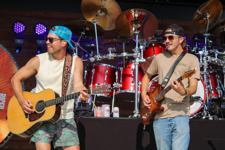 Dustin Lynch and Friends Live from Shady Gators ( Photos by Cayla Henson _ ExclusiveAccess